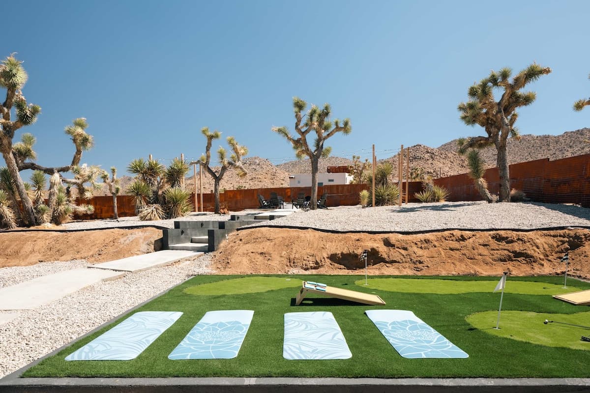 JT Luxe Compound-Pool/Spa/Pickleball/Dome - Photo 5